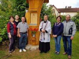 Nauja koplytėlė Žilinskų sodyboje