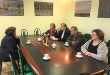 Ambasadorė Izolda Bričkovskienė susitiko su lietuviškų organizacijų vadovais