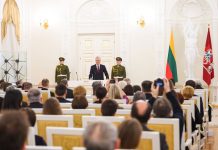 Valstybės apdovanojimai – labiausiai jai atsidavusiems žmonėms