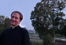 Kunigas Marius Talutis – dviejų parapijų klebonas