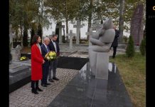 Uždekime žvakutę ant Lietuvos savanorių kapų
