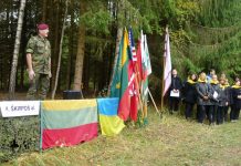 Pasodinta generolo P. Plechavičiaus ąžuolų giria