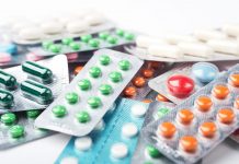 Neatsakingai išmesti vaistai nuodija gamtą ir žmones