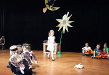 Konsulato Seinuose vadovas R. Motuzas pasveikino XXX vaikų teatrų festivalio dalyvius