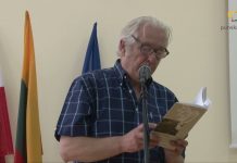 Eiles skaito Viktoras Rudžianskas