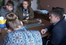 Mokiniai įsijungė į pagalbos akciją ukrainiečiams