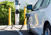 Lietuvoje daugėja prašymų dėl kompensacijų už įsigytą grynąjį elektromobilį