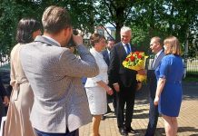 LR Prezidentas J. E. ponas Gitanas Nausėda ir Pirmoji ponia Diana Nausėdienė lankėsi Seinuose ir Punske
