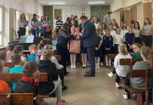 Į Punsko mokyklą atvyko svečiai iš Vilniaus