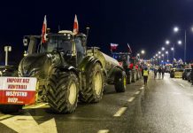 Pasienyje su Lietuva Lenkijos ūkininkai rengs blokadą