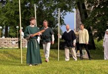 Suvalkų „Sūduvos“ ir Punsko klojimo teatro gastrolės Skapiškyje