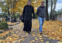 Kunigas M. Talutis: „Nematuokime meilės mirusiam žvakutėmis. Tai jau darosi katastrofa“