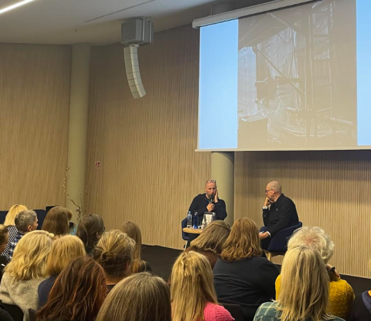 „Voras tarp tavo lūpų“ Vilniaus knygų mugėje