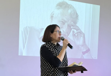 Įteikta poeto, vertėjo Mykolo Karčiausko premija