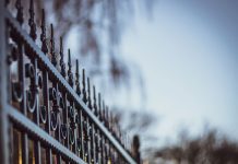 Kodėl kokybiškos tvoros ir vartai yra ilgalaikė investicija?