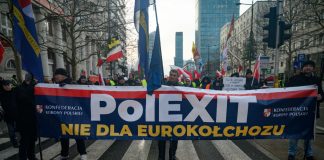 Lenkijos santykis su ES išgyvena didelius pokyčius