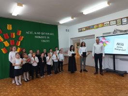 Vidugirių mokykloje paminėta Mokytojų diena