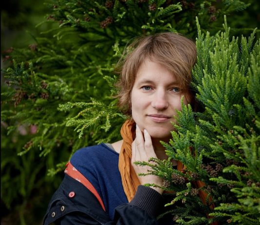 Rudens literatūrinių skaitymų dalyvė Indrė Larssen